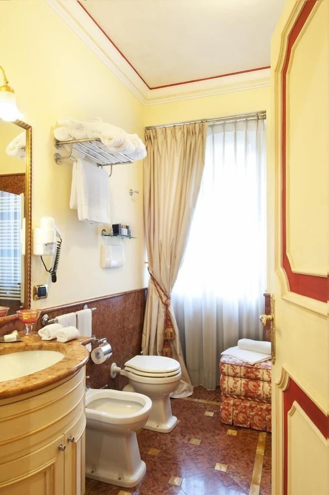 Petit Palais Hotel De Charme Milán Pokoj fotografie